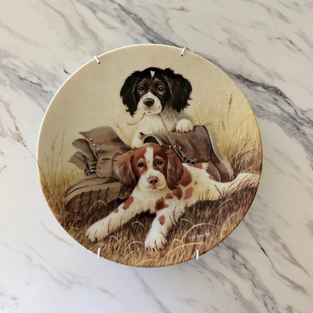 Edwin M Knowles‎ Pups n Boots Collector Plate Lynn Kaatz 1991 Brittany Spaniel